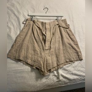 Abercrombie & Fitch Tan Women's Shorts
